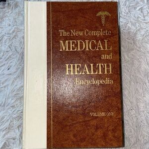 Hardcover 1982 The New Complete Medical and Health Encyclopedia Complete 1,2 & 4
